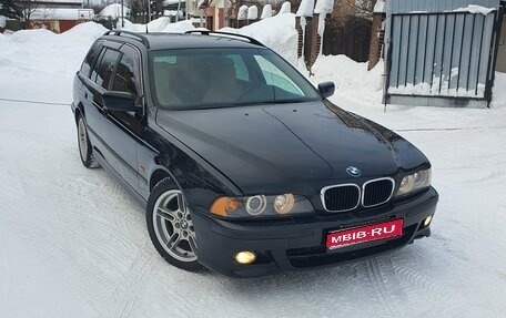 BMW 5 серия, 2001 год, 620 000 рублей, 1 фотография