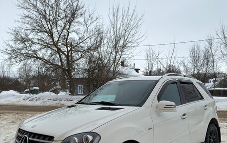 Mercedes-Benz M-Класс, 2011 год, 1 500 000 рублей, 4 фотография