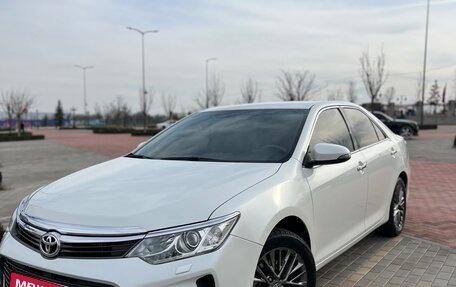 Toyota Camry, 2015 год, 1 650 000 рублей, 1 фотография