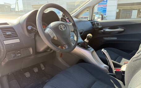 Toyota Auris II, 2008 год, 570 000 рублей, 10 фотография