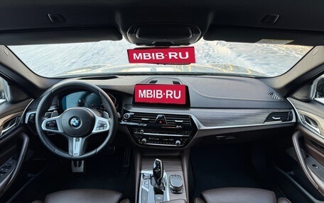 BMW 5 серия, 2019 год, 3 690 000 рублей, 2 фотография
