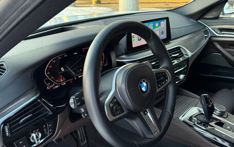 BMW 5 серия, 2019 год, 3 690 000 рублей, 16 фотография