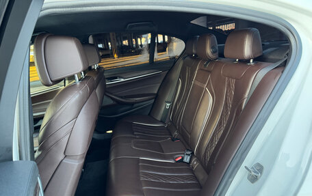 BMW 5 серия, 2019 год, 3 690 000 рублей, 29 фотография