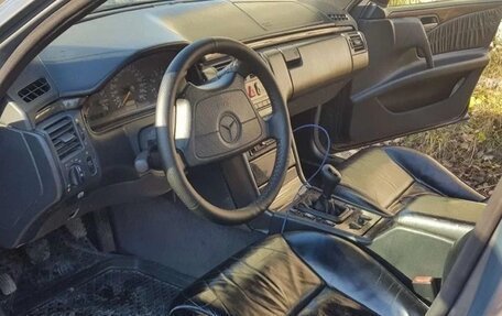 Mercedes-Benz E-Класс, 1998 год, 385 000 рублей, 7 фотография