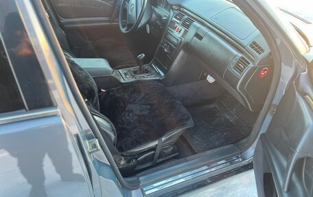 Mercedes-Benz E-Класс, 1998 год, 385 000 рублей, 20 фотография