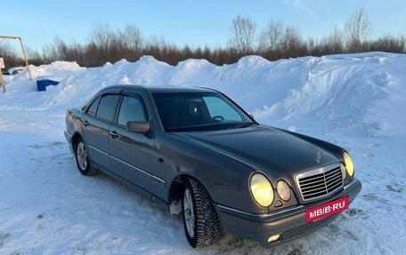 Mercedes-Benz E-Класс, 1998 год, 385 000 рублей, 23 фотография