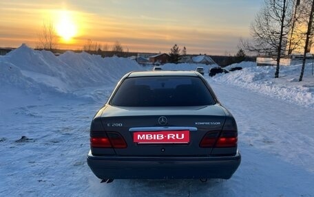 Mercedes-Benz E-Класс, 1998 год, 385 000 рублей, 17 фотография