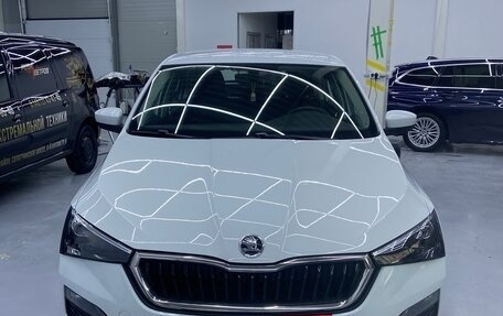 Skoda Rapid II, 2020 год, 1 540 000 рублей, 2 фотография