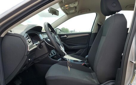 Volkswagen Jetta VII, 2019 год, 1 650 000 рублей, 6 фотография