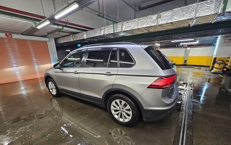 Volkswagen Tiguan II, 2020 год, 2 450 000 рублей, 3 фотография