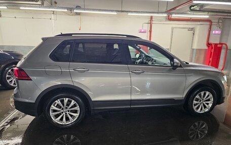 Volkswagen Tiguan II, 2020 год, 2 450 000 рублей, 4 фотография