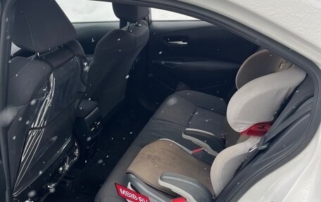 Toyota Corolla, 2023 год, 2 850 000 рублей, 4 фотография