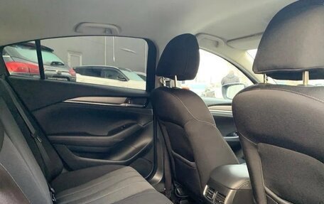 Mazda 6, 2019 год, 2 090 000 рублей, 12 фотография