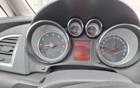 Opel Astra J, 2013 год, 850 000 рублей, 6 фотография