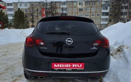 Opel Astra J, 2013 год, 850 000 рублей, 3 фотография