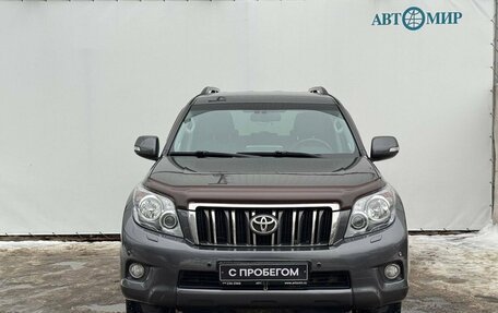 Toyota Land Cruiser Prado 150 рестайлинг 2, 2013 год, 2 950 000 рублей, 2 фотография