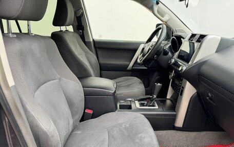 Toyota Land Cruiser Prado 150 рестайлинг 2, 2013 год, 2 950 000 рублей, 10 фотография