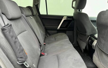 Toyota Land Cruiser Prado 150 рестайлинг 2, 2013 год, 2 950 000 рублей, 11 фотография