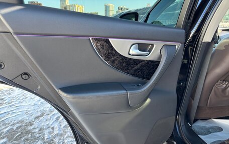 Infiniti FX II, 2012 год, 1 900 000 рублей, 15 фотография