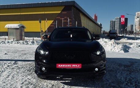 Infiniti FX II, 2012 год, 1 900 000 рублей, 8 фотография