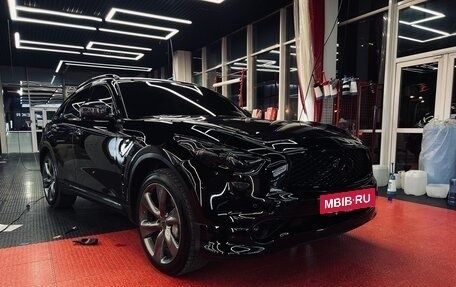 Infiniti FX II, 2012 год, 1 900 000 рублей, 26 фотография