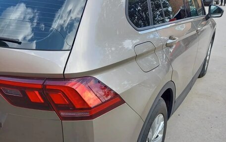 Volkswagen Tiguan II, 2018 год, 1 900 000 рублей, 5 фотография