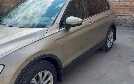 Volkswagen Tiguan II, 2018 год, 1 900 000 рублей, 11 фотография