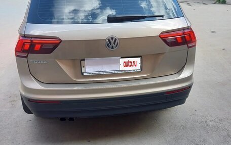 Volkswagen Tiguan II, 2018 год, 1 900 000 рублей, 12 фотография