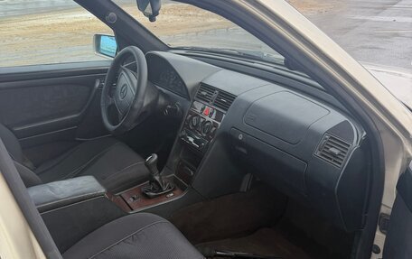 Mercedes-Benz C-Класс, 1997 год, 290 000 рублей, 14 фотография