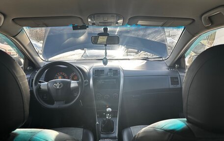 Toyota Corolla, 2010 год, 690 000 рублей, 8 фотография
