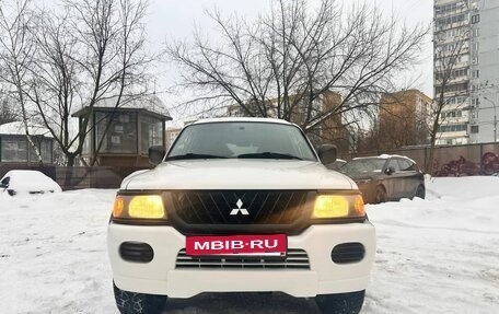 Mitsubishi Montero Sport, 2002 год, 775 000 рублей, 3 фотография