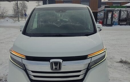 Honda Stepwgn IV, 2019 год, 2 480 000 рублей, 1 фотография