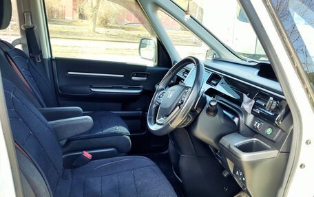 Honda Stepwgn IV, 2019 год, 2 480 000 рублей, 17 фотография