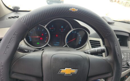 Chevrolet Cruze II, 2012 год, 585 000 рублей, 6 фотография