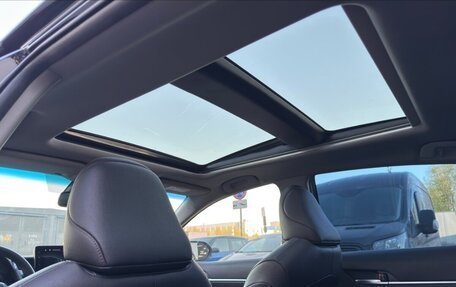 Toyota Camry, 2023 год, 3 649 000 рублей, 8 фотография