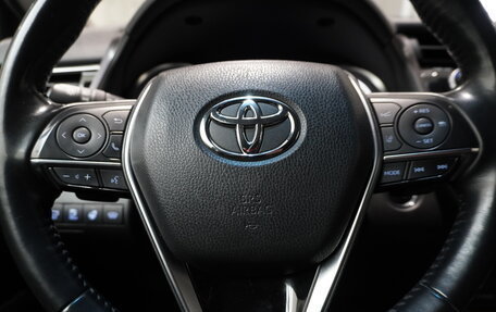 Toyota Camry, 2019 год, 2 970 000 рублей, 16 фотография