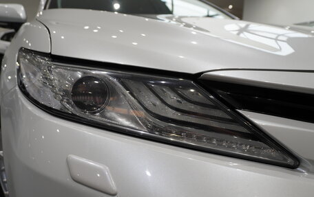 Toyota Camry, 2019 год, 2 970 000 рублей, 28 фотография