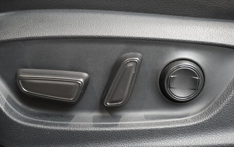 Toyota Camry, 2019 год, 2 970 000 рублей, 19 фотография