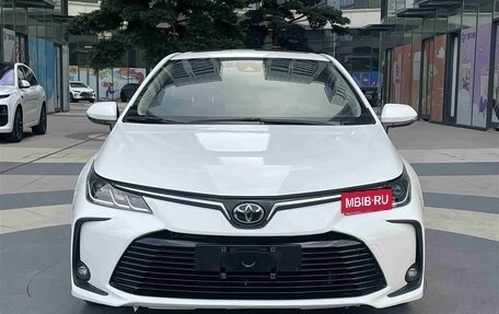 Toyota Corolla, 2022 год, 1 330 000 рублей, 2 фотография