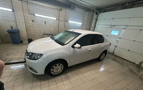 Renault Logan II, 2016 год, 720 000 рублей, 9 фотография