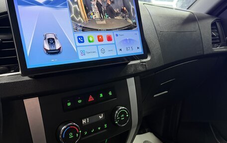 ЛуАЗ Patriot, 2017 год, 1 700 000 рублей, 19 фотография