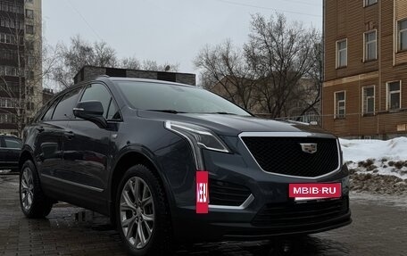 Cadillac XT5 I рестайлинг, 2020 год, 4 100 000 рублей, 7 фотография