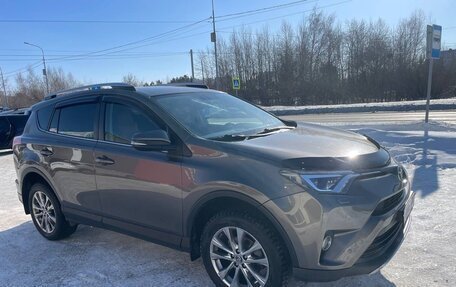 Toyota RAV4, 2016 год, 2 650 000 рублей, 3 фотография