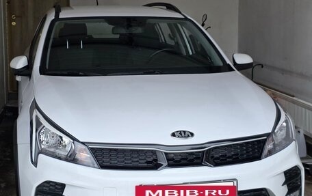 KIA Rio IV, 2021 год, 1 733 000 рублей, 9 фотография