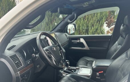 Toyota Land Cruiser 200, 2018 год, 8 000 000 рублей, 8 фотография