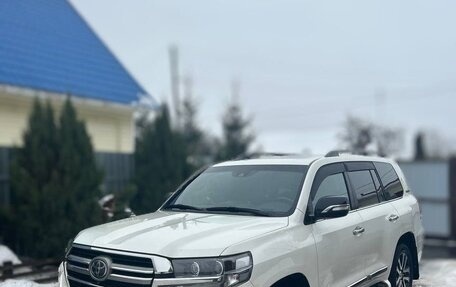 Toyota Land Cruiser 200, 2018 год, 8 000 000 рублей, 3 фотография