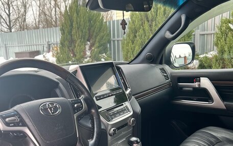 Toyota Land Cruiser 200, 2018 год, 8 000 000 рублей, 6 фотография