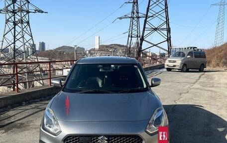 Suzuki Swift V, 2017 год, 1 350 000 рублей, 2 фотография