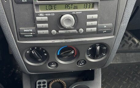 Ford Fusion I, 2006 год, 269 000 рублей, 11 фотография