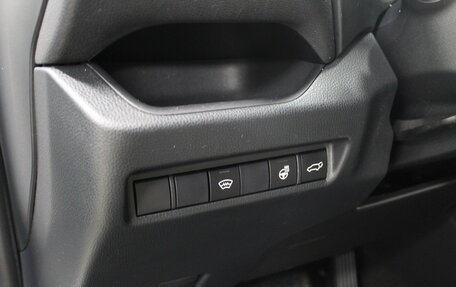 Toyota RAV4, 2021 год, 3 050 000 рублей, 14 фотография